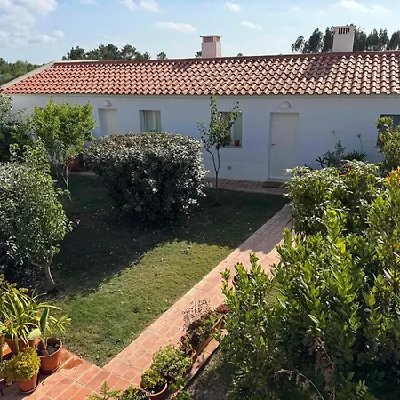 Casinha Do Burro, Casas Do Poente
